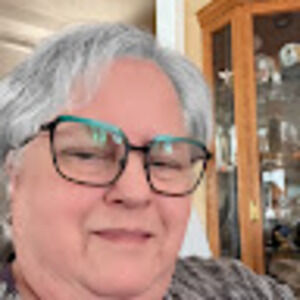 Meet your Posher, Louise